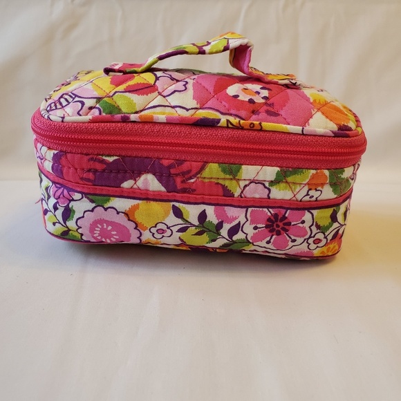 Vera Bradley Handbags - Vera Bradley Travel Case
